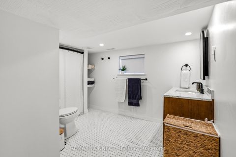 Photo 32 at 60 Woodbury Road, Alderwood, Toronto