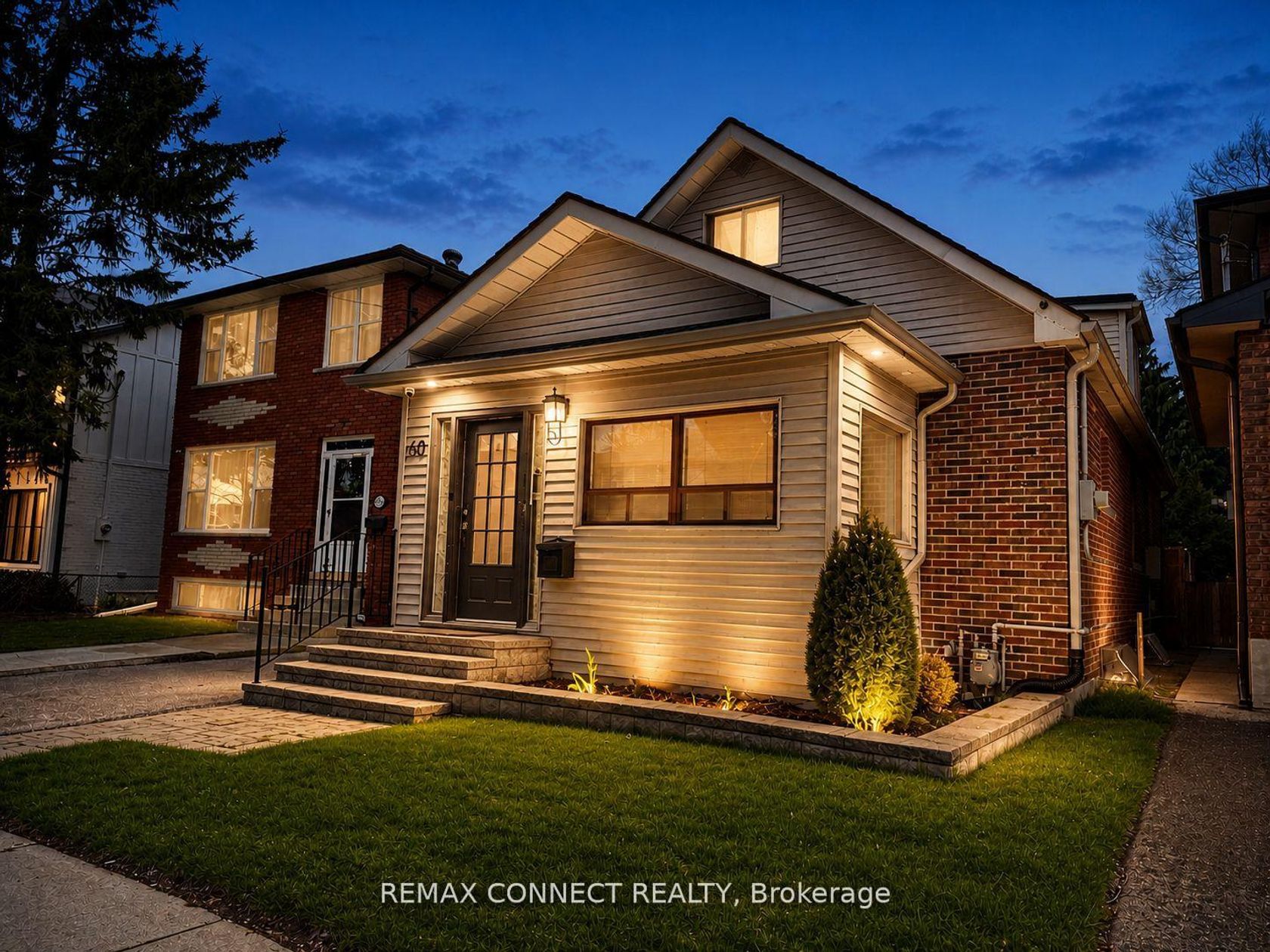 60 Woodbury Road, Alderwood, Toronto photo 1