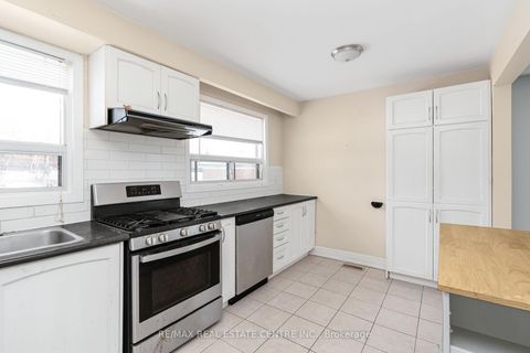 Photo 6 at 1 Stanwood Crescent, Humbermede, Toronto