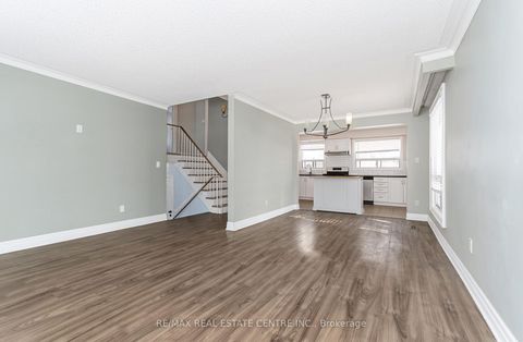 Photo 11 at 1 Stanwood Crescent, Humbermede, Toronto