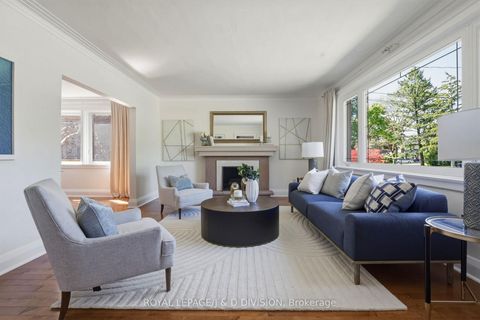 Photo 3 at 111 Warwood Road, City Centre West, Toronto