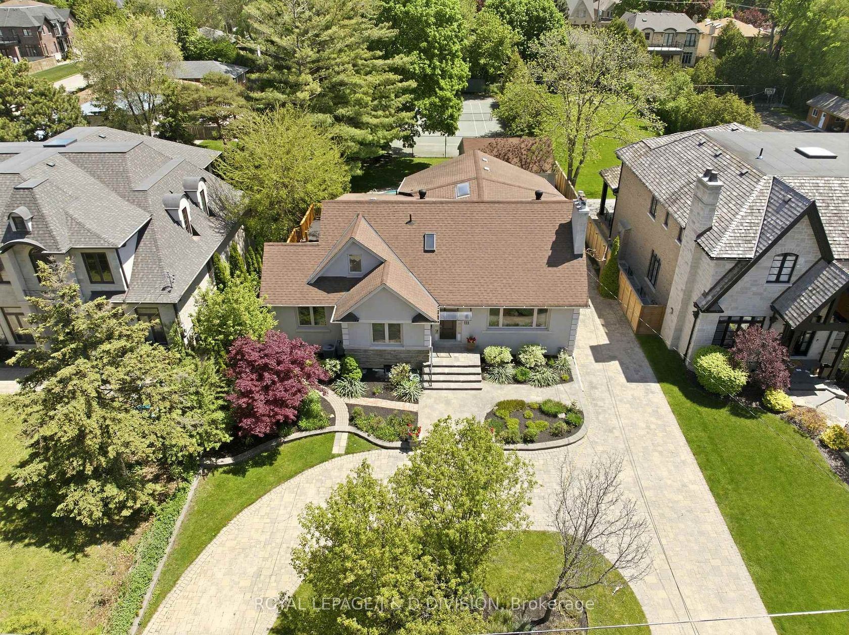 111 Warwood Road, City Centre West, Toronto 