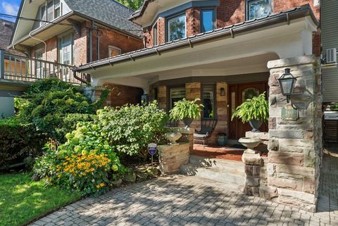 Photo 2 at 260 Indian Road, Swansea, Toronto