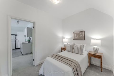 Photo 38 at 260 Indian Road, Swansea, Toronto