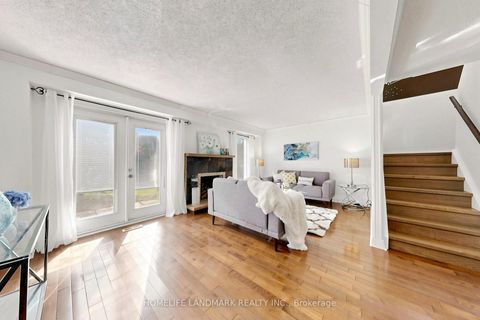 Photo 7 at 37 Treetops Court, Milliken, Toronto