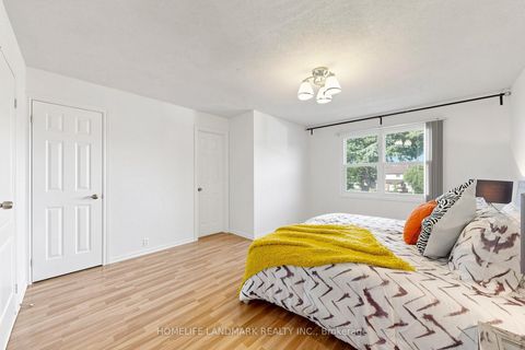 Photo 25 at 37 Treetops Court, Milliken, Toronto