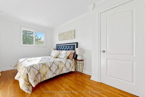 Photo 32 at 37 Treetops Court, Milliken, Toronto