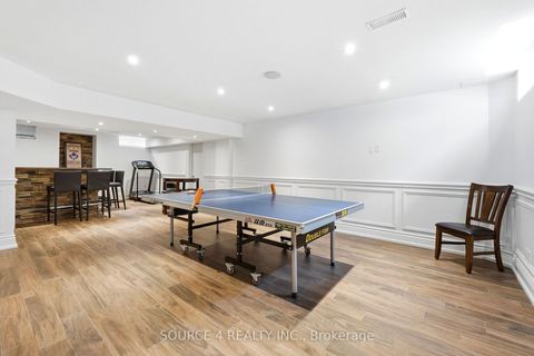 Photo 36 at 39 Amesbury Drive, Amesbury, Toronto