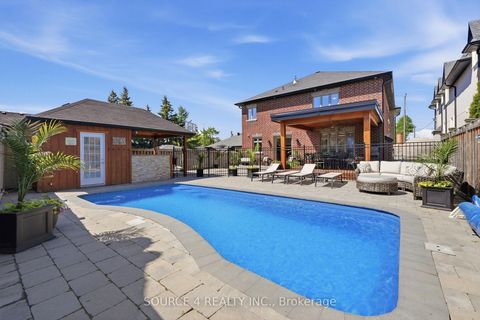 Photo 46 at 39 Amesbury Drive, Amesbury, Toronto