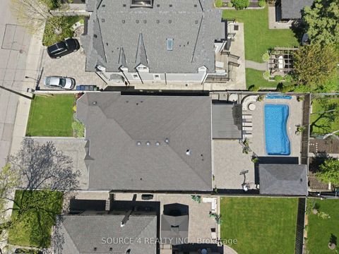 Photo 48 at 39 Amesbury Drive, Amesbury, Toronto
