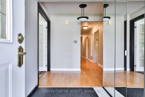 Photo 1 at 228 Maxwell Street, Bathurst Manor, Toronto