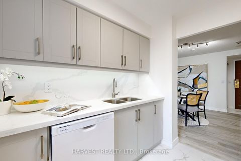 Photo 11 at 908 - 1 Pemberton Avenue, Newtonbrook East, Toronto