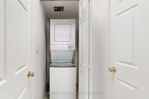 Photo 23 at 908 - 1 Pemberton Avenue, Newtonbrook East, Toronto