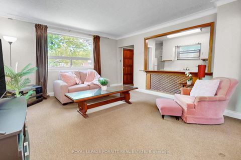 Photo 6 at 31 Burlingame Road, Alderwood, Toronto