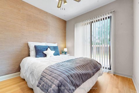 Photo 16 at 31 Burlingame Road, Alderwood, Toronto