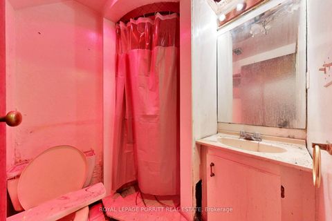 Photo 26 at 31 Burlingame Road, Alderwood, Toronto