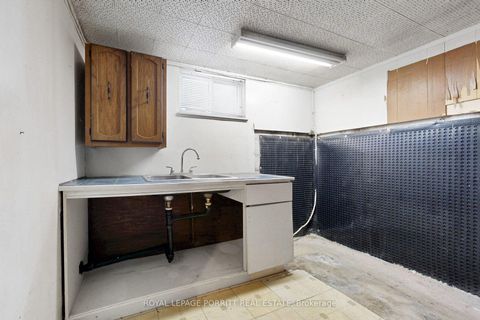 Photo 30 at 31 Burlingame Road, Alderwood, Toronto