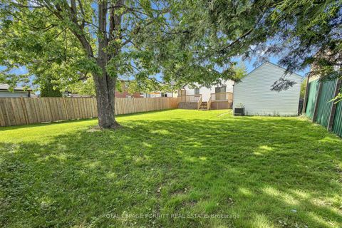 Photo 36 at 31 Burlingame Road, Alderwood, Toronto