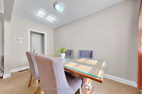 Photo 40 at 31 Burlingame Road, Alderwood, Toronto