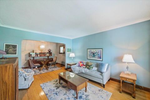 Photo 4 at 12 Thirty Seventh Street, Long Branch, Toronto