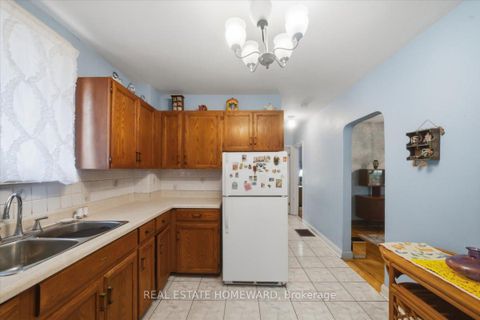 Photo 10 at 12 Thirty Seventh Street, Long Branch, Toronto