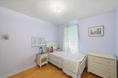 Photo 15 at 12 Thirty Seventh Street, Long Branch, Toronto