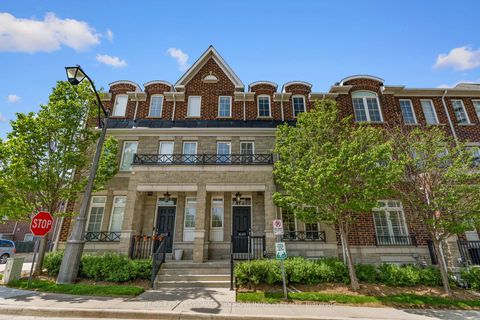 Photo 1 at 106 - 109 The Queensway, Swansea, Toronto
