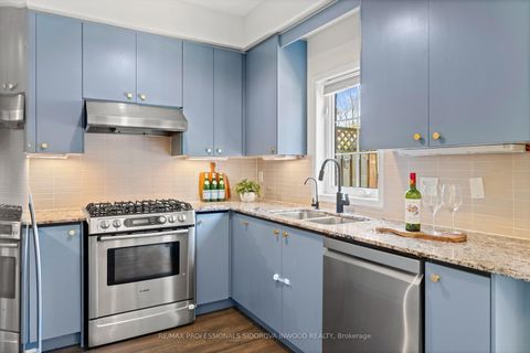 Photo 11 at 106 - 109 The Queensway, Swansea, Toronto