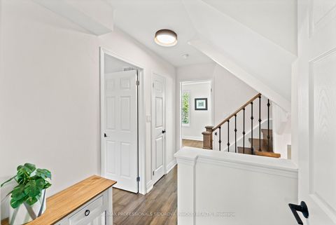 Photo 18 at 106 - 109 The Queensway, Swansea, Toronto