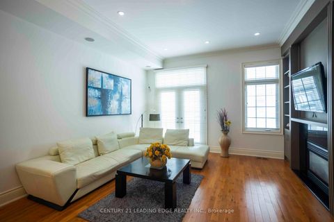 Photo 4 at 206A Merton Street, Mount Pleasant West, Toronto