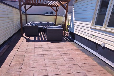 Photo 22 at 206A Merton Street, Mount Pleasant West, Toronto
