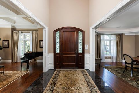Photo 3 at 55 TWYFORD Road, Rosethorn, Toronto