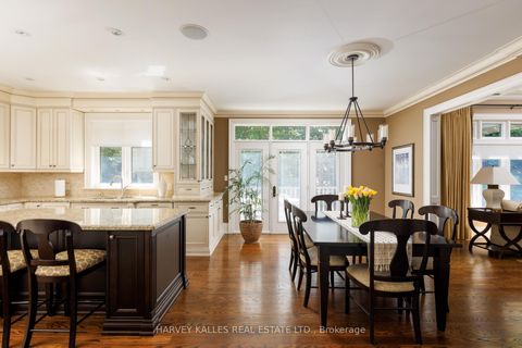Photo 10 at 55 TWYFORD Road, Rosethorn, Toronto