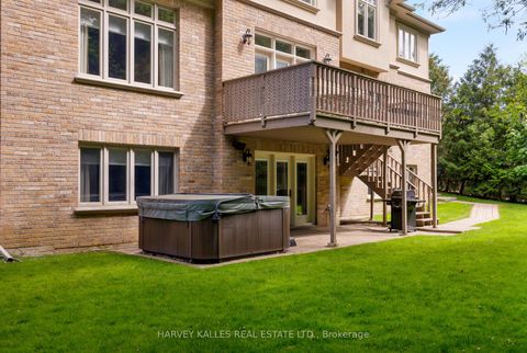 Photo 12 at 55 TWYFORD Road, Rosethorn, Toronto