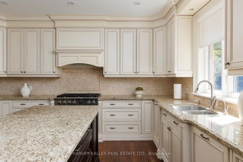Photo 17 at 55 TWYFORD Road, Rosethorn, Toronto