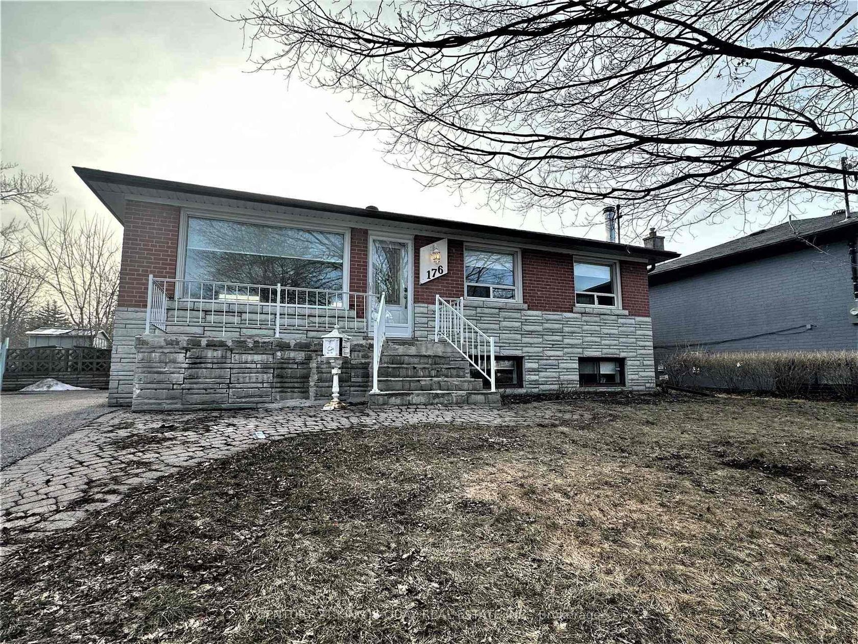 176 Felix Road, Crosby, Richmond Hill photo 2
