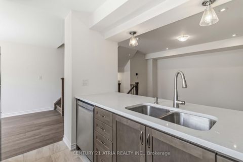 Photo 17 at 60 Casely Avenue, Rural Richmond Hill, Richmond Hill