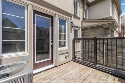 Photo 21 at 60 Casely Avenue, Rural Richmond Hill, Richmond Hill