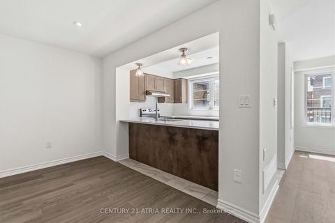 Photo 23 at 60 Casely Avenue, Rural Richmond Hill, Richmond Hill