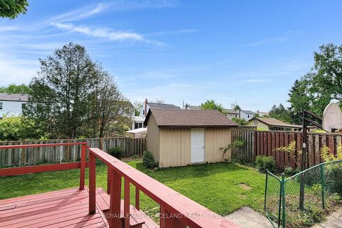 Photo 30 at 29 Rosita Crescent, Birchmount, Toronto