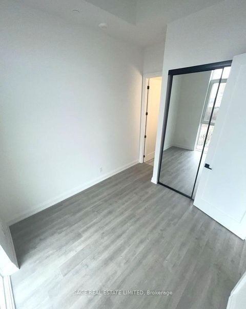 Photo 12 at 1006 - 2369 Danforth Avenue, Danforth, Toronto