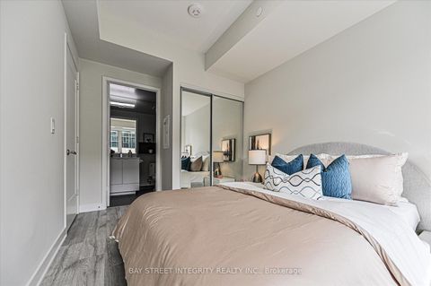 Photo 13 at 516 - 60 Princess Street, Waterfront Communities C8, Toronto