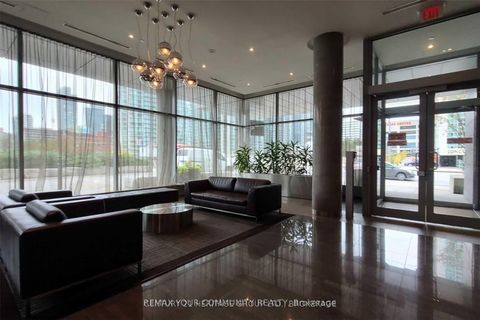 Photo 4 at 919 - 4k Spadina Avenue, Waterfront Communities C1, Toronto