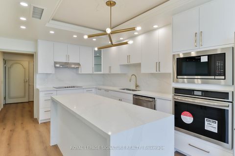 Photo 8 at PH10 - 55 Harbour Square, Waterfront Communities C1, Toronto
