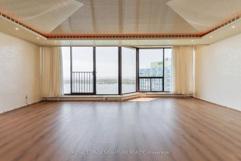 Photo 13 at PH10 - 55 Harbour Square, Waterfront Communities C1, Toronto