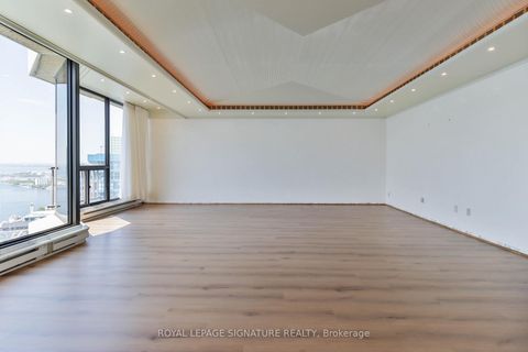 Photo 17 at PH10 - 55 Harbour Square, Waterfront Communities C1, Toronto