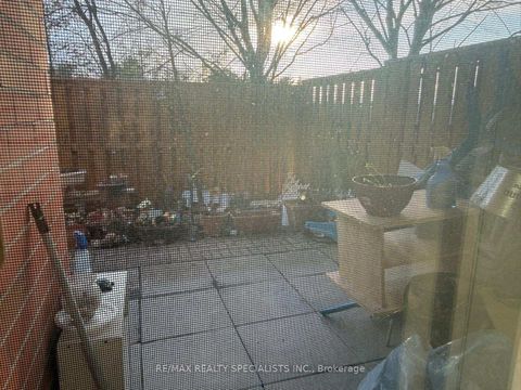 Photo 8 at 103 - 1705 Mccowan Road, Malvern West, Toronto