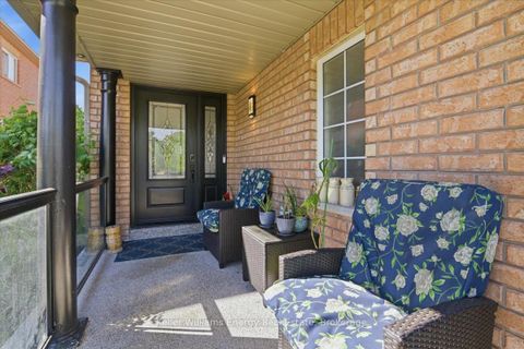 Photo 2 at 9 Iberville Road W, Brooklin, Whitby