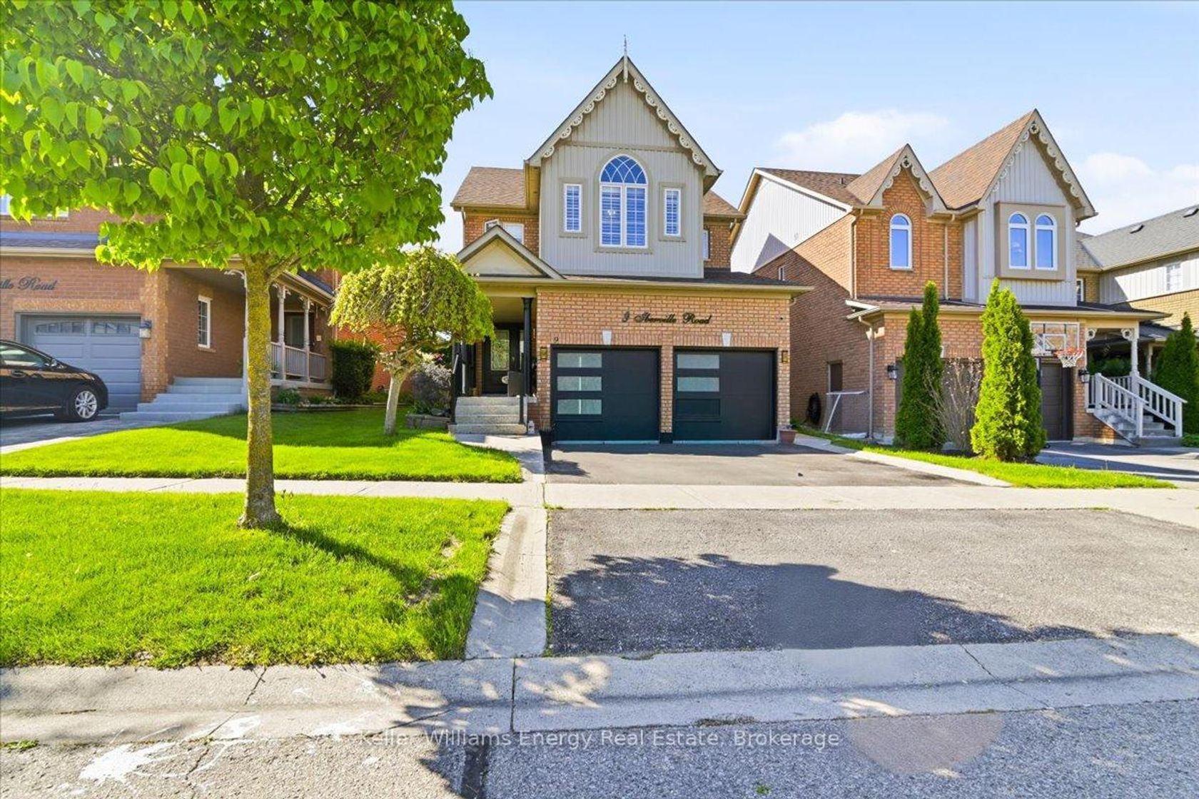 9 Iberville Road W, Brooklin, Whitby 