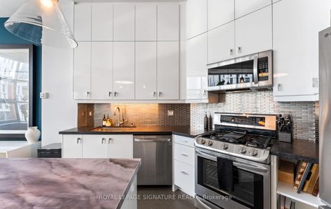 Photo 15 at 608 - 155 Dalhousie Street, Yonge Corridor, Toronto